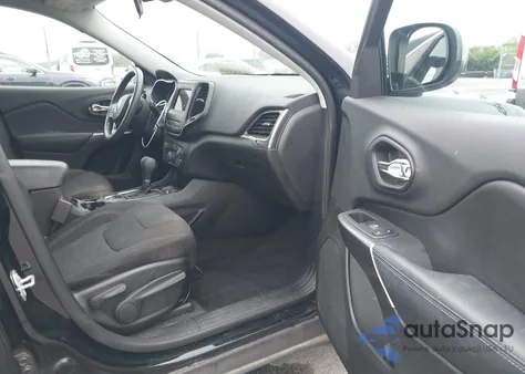 2019 Jeep Cherokee Latitude Fwd from USA, damaged, VIN 1C4PJLCB9KD160433